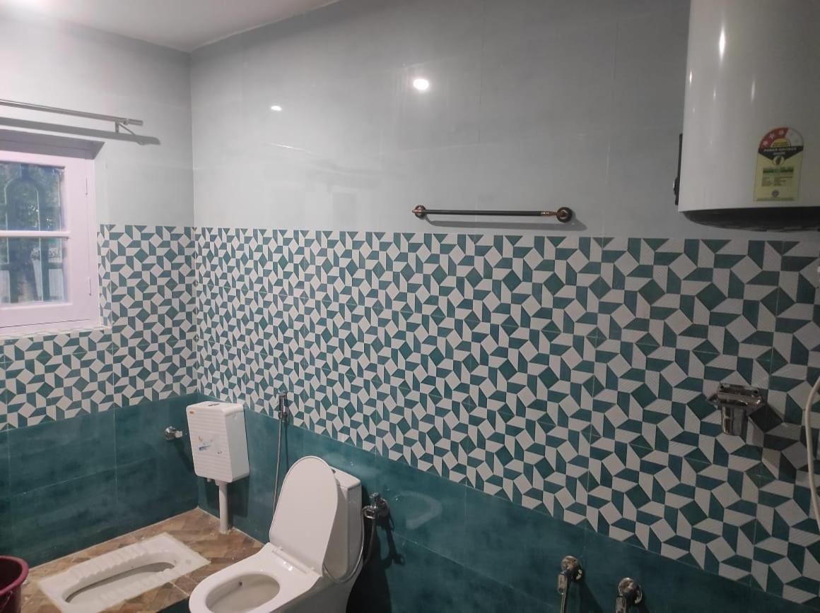 New Delight Hotel Kanzalwan Buitenkant foto