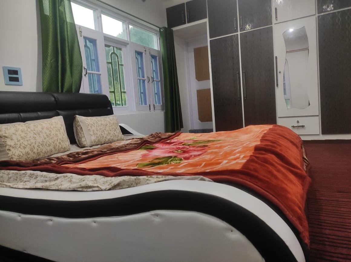 New Delight Hotel Kanzalwan Buitenkant foto